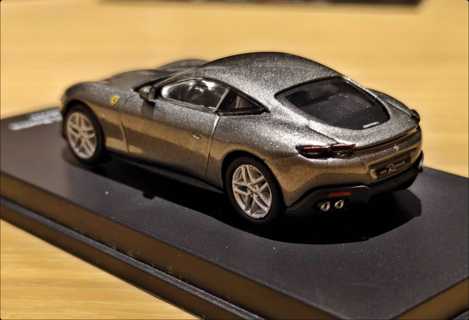Carro em Miniatura 1:64 Centau - Magazines avaliação e preço